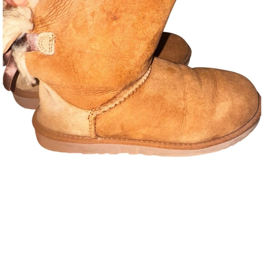 UGG Australia Womens Classic Short Sheepskin Boots With Bows Tan Size 8 - Picture 9 of 10
